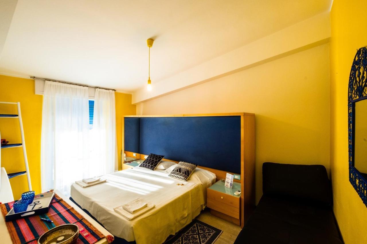 קאלה גונונה La Favorita Hotel מראה חיצוני תמונה