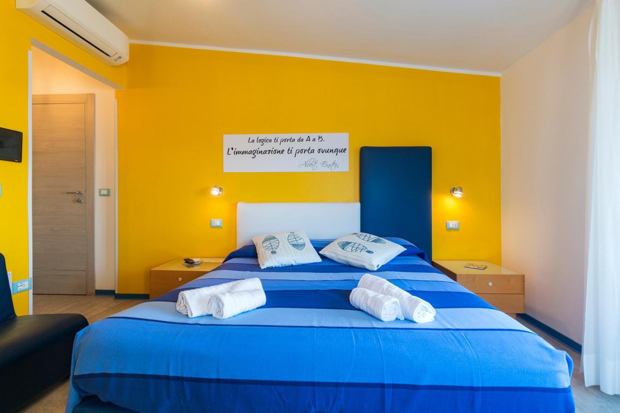 קאלה גונונה La Favorita Hotel מראה חיצוני תמונה