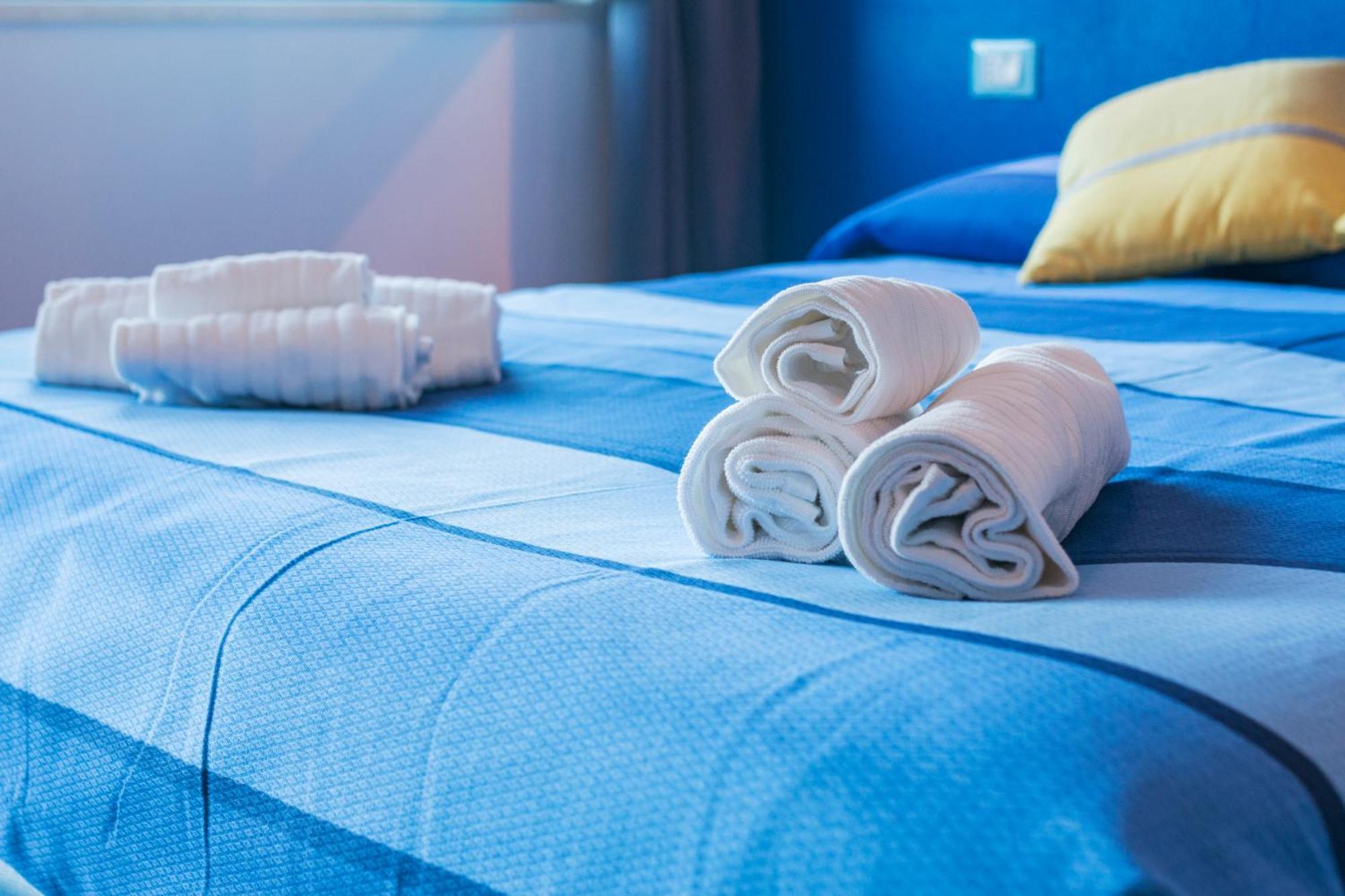 קאלה גונונה La Favorita Hotel מראה חיצוני תמונה