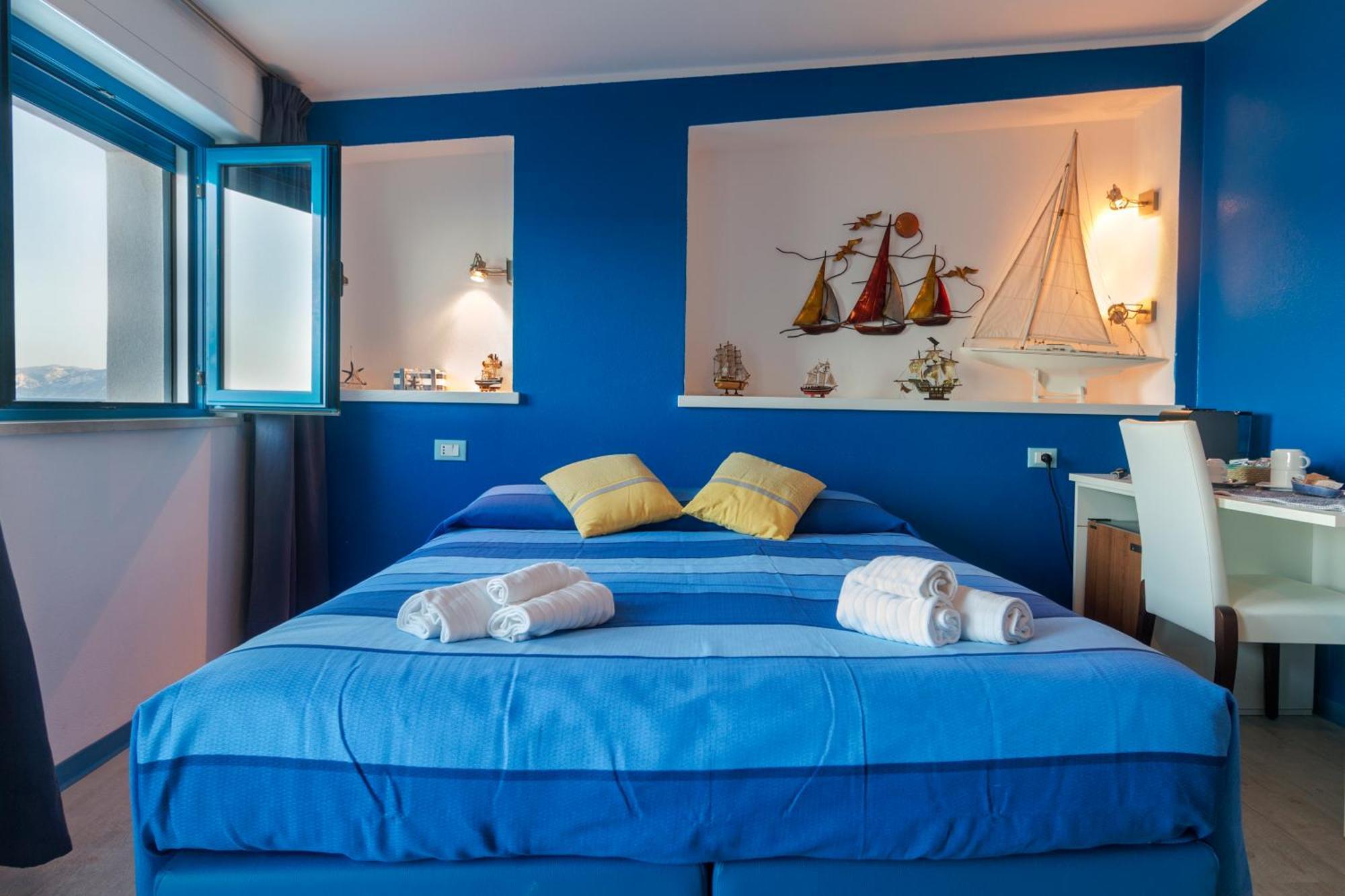 קאלה גונונה La Favorita Hotel מראה חיצוני תמונה