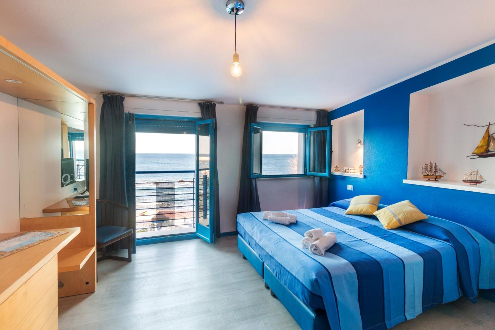 קאלה גונונה La Favorita Hotel מראה חיצוני תמונה
