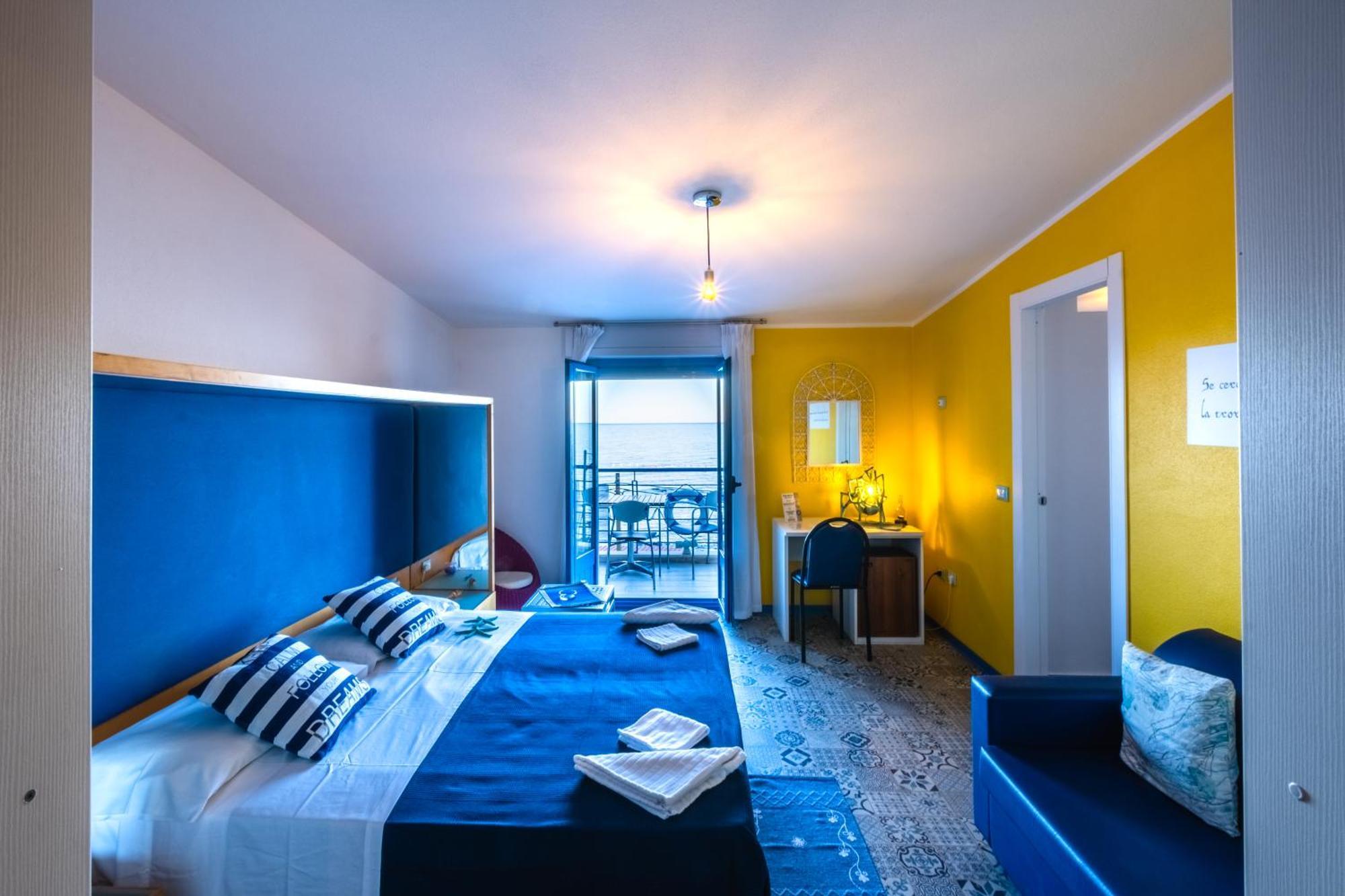 קאלה גונונה La Favorita Hotel מראה חיצוני תמונה