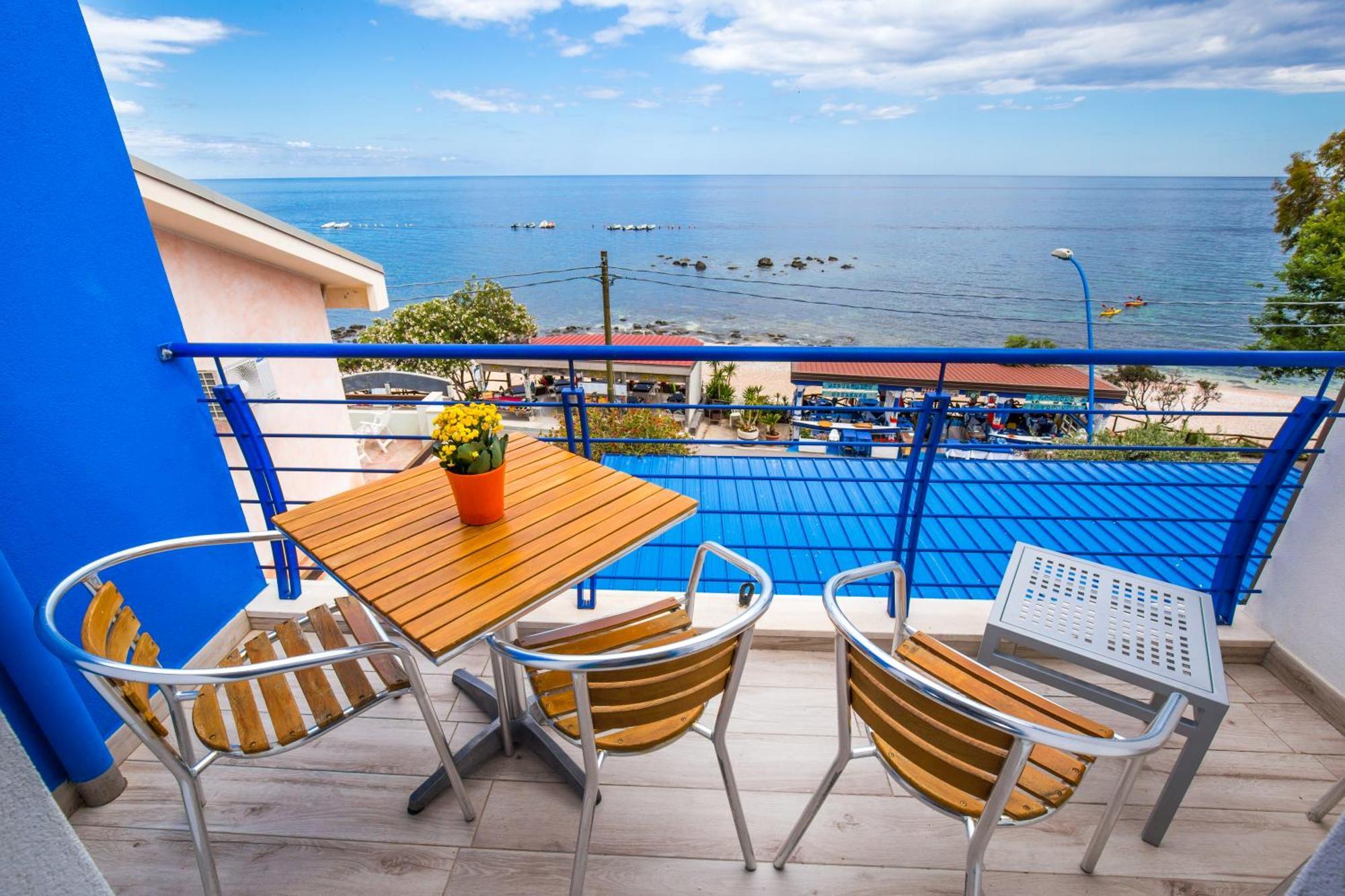 קאלה גונונה La Favorita Hotel מראה חיצוני תמונה
