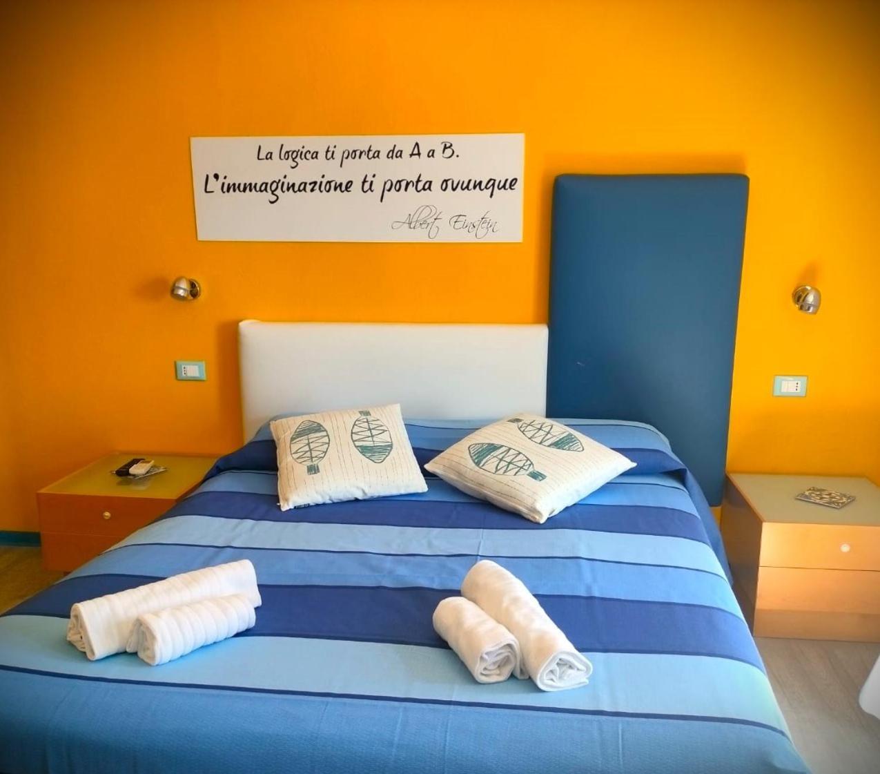 קאלה גונונה La Favorita Hotel מראה חיצוני תמונה